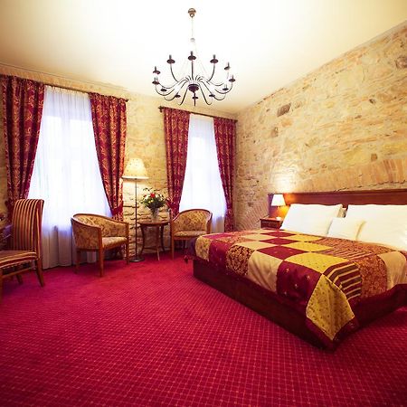 Hotel Rous Plzen Luaran gambar