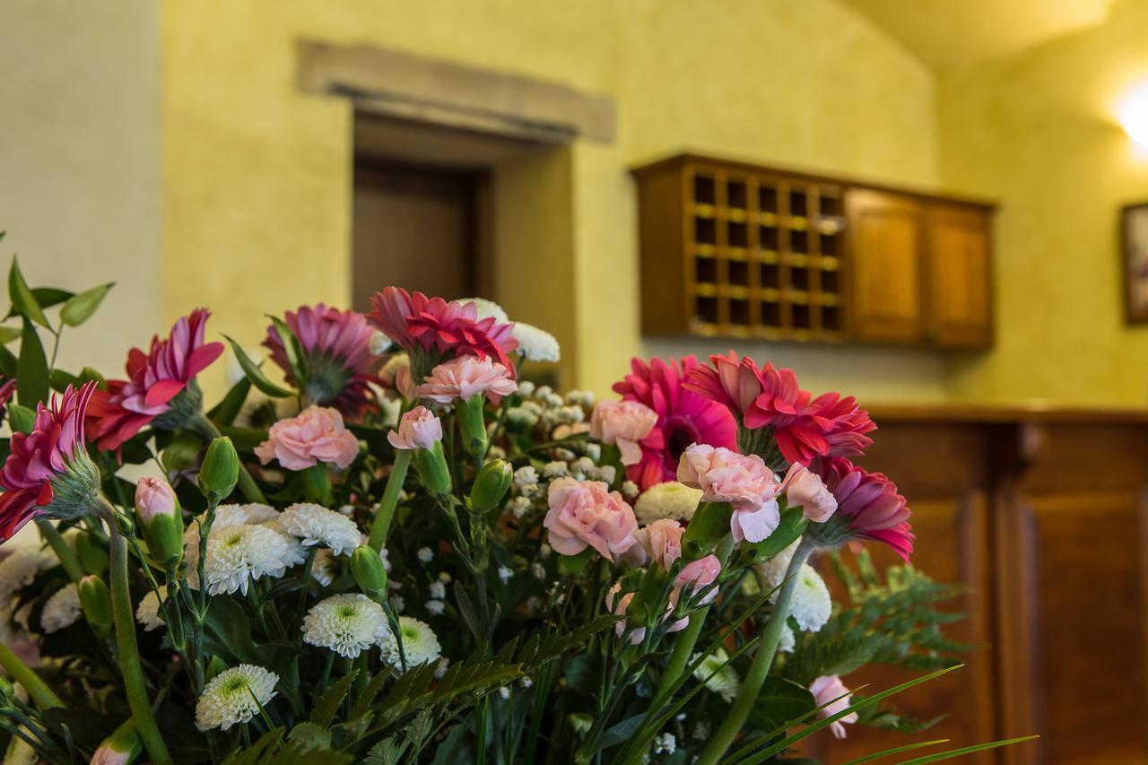 Hotel Rous Plzen Luaran gambar